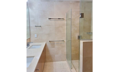 Santa Maria 215m2 3rec lujo a solo $575K