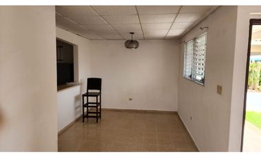 VENDO CASA Urbanizacion Parque del Oeste