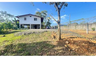 VENDO CASA DE 2 NIVELES Sector María Eugenia, Chilibré