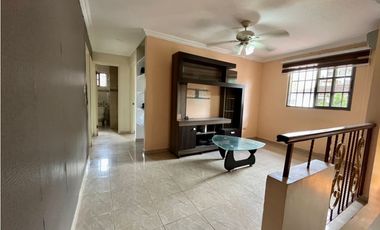 Casa en venta Res. Corona Gardens-Betania