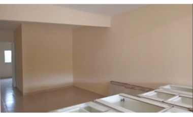 VENDO CASA EN SAN ANTONIO REMODELADA