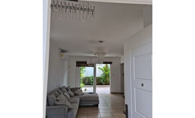 Casa en PH Alphes (CP)