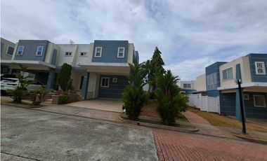 Casa en PH Alphes (CP)