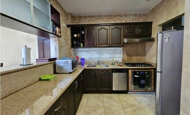 ALQUILER CASA AMOBLADO EN TUCAN COUNTRY CLUB 237 m2