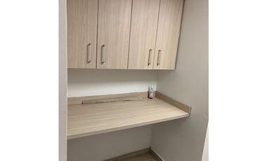 Alquiler o Venta de Oficina en Bella Vista – Precio de Oportunidad