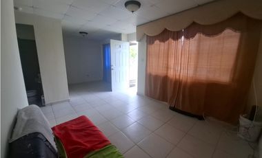 CASA DE ESQUINA — QUINTAS DEL PACFICO (CP)