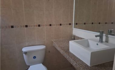 Se vende casa en Residencial Las Arboledas, Clúster los Cedros (CP)