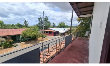 Residencia de 2 ambientes - Amueblada - Centro de Chame (CP)