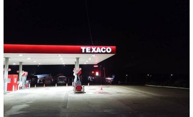 VENDO GASOLINERA EN PANAMA OESTE  REMODELADA