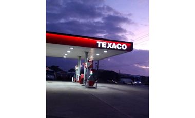 VENDO GASOLINERA EN PANAMA OESTE  REMODELADA