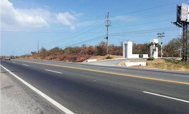 Se Vende Terreno de 27 Hectáreas en San Carlos