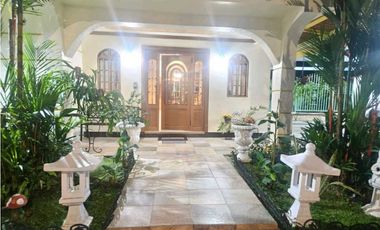 EN VENTA CASA DE LUJO EN CLAYTON