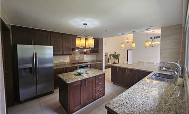 VENTA CASA TUCAN COUNTRY CLUB COCOLI