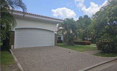 VENTA CASA TUCAN COUNTRY CLUB COCOLI