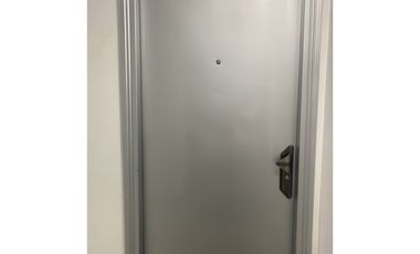 Avenida Balboa, vista al mar 153m2  amoblado a solo $1699