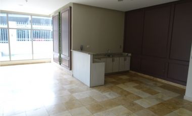 Apartamento en PH Rokas con precio de oportunidad!