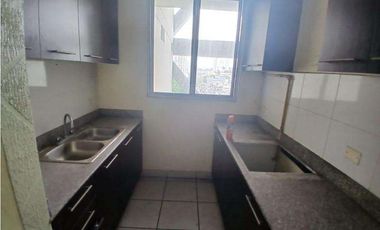Venta de apartamento en Parque Lefevre (Lefevre 75) GTA