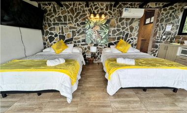 CABAÑA SUITE SENIOR EN LA MONTAÑA  ALTOS DEL MARIA  $150 x noche