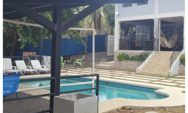 NUEVA GORGONA / 1150M / 3 HABITACION / 5 PARKING / PISCINA / AMOBLADA