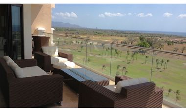 Venta de apartamento en Vista Mar Resort, Beach & Marina