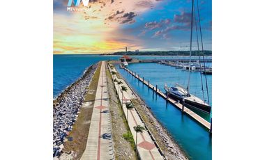 Venta de apartamento en Vista Mar Resort, Beach & Marina