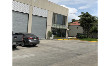 OFIDEPÓSITO VILLA ZAITA (320m2) - PH
