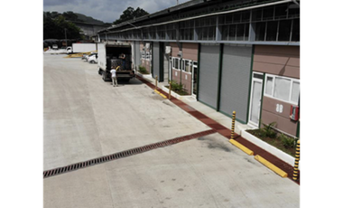OFIDEPÓSITO VILLA ZAITA (320m2) - PH