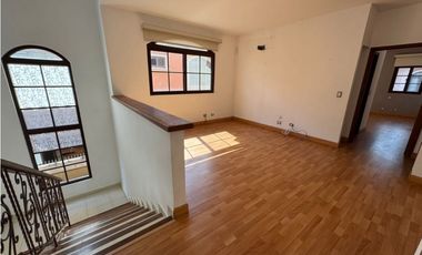 VENDO CASA REPOSEIDA EN EL DORAL COSTA SUR