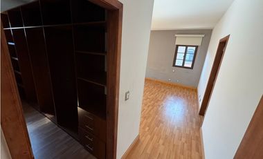 VENDO CASA REPOSEIDA EN EL DORAL COSTA SUR