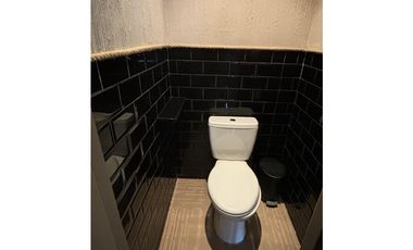 VENTA / ALQUILER DE EDIFICO REMODELADO EN CASCO ANTIGUO