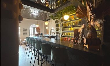 VENTA / ALQUILER DE EDIFICO REMODELADO EN CASCO ANTIGUO