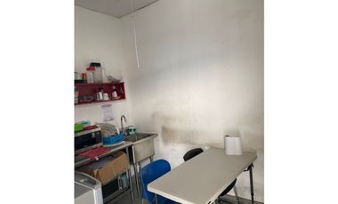 VENTA DE BODEGA CON OFICINAS EN CIUDAD DE PANAMA