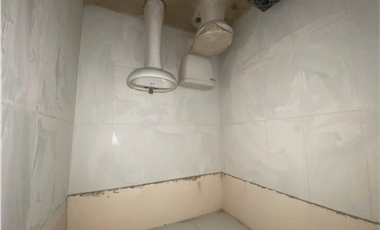 LOCAL / TOCUMEN / PLAZA SUR / 127M / PLANTA BAJA / ANDEN / VACIO