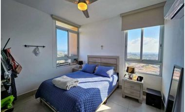 SE ALQUILA APARTAMENTO AMOBLADO EN PH GREENWOOD TOWER