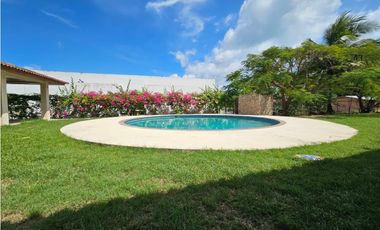 Alquiler Casa en Playa Coronado – Los Guayacanes 🌴