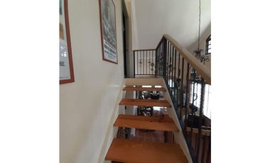 OPORTUNIDAD DE INVERSION - VENTA CASA EN CERRO AZUL