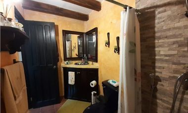 OPORTUNIDAD DE INVERSION - VENTA CASA EN CERRO AZUL