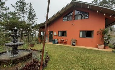 OPORTUNIDAD DE INVERSION - VENTA CASA EN CERRO AZUL