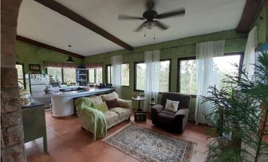 OPORTUNIDAD DE INVERSION - VENTA CASA EN CERRO AZUL