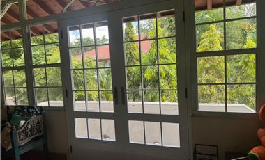 VENTA DE CASA EN ALBROOK.