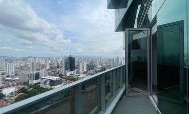 🚨 OFICINA EN ALQUILER – REVOLUTION TOWER (EL TORNILLO)