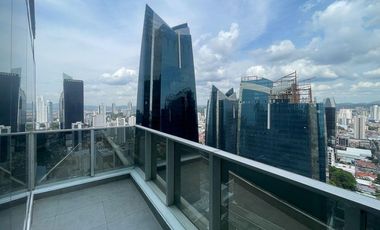 🚨 OFICINA EN ALQUILER – REVOLUTION TOWER (EL TORNILLO)