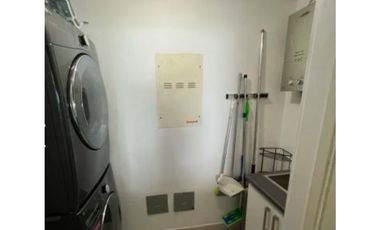 Ave Balboa v/mar Waters amoblado  2r  $295K