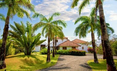 Hermosa Villa de Lujo Frente al Mar, Los Destiladeros. Pedasi