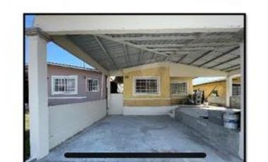 SE VENDE CASA Praderas de San Lorenzo, Cuarta Etapa