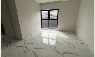 VENTA DE HERMOSA CASA A ESTRENAR EN ALBROOK.
