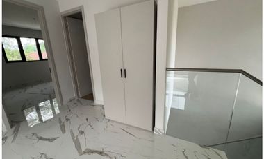 VENTA DE HERMOSA CASA A ESTRENAR EN ALBROOK.