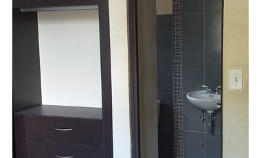 SE VENDE CASA Urbanización Parque de Oviedo