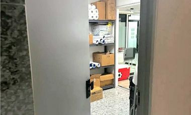 OFICINA OBARRIO PH OMEGA AMOBLADA LISTA PARA OCUPAR