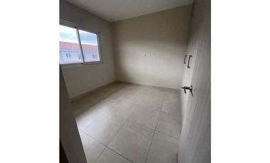 SE VENDE CASA EN RESERVA DE VERSALLES
